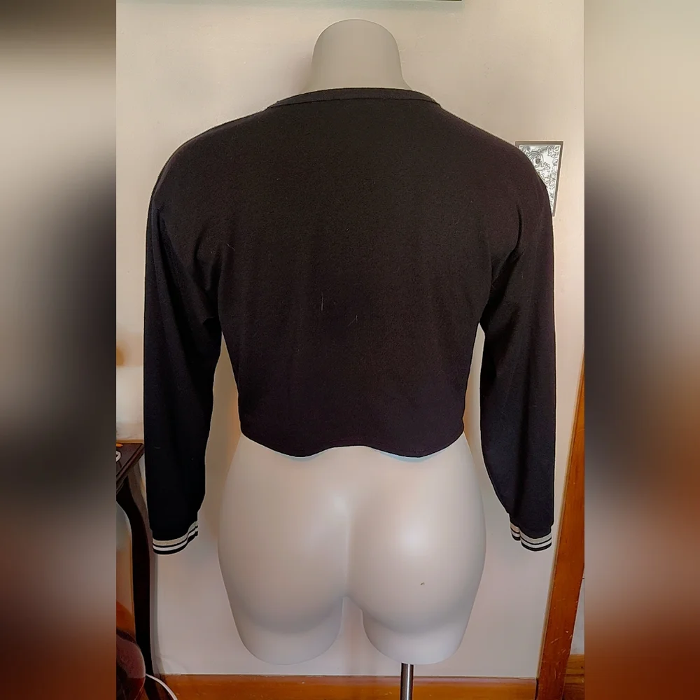 ✨ Papaya Black “SELF MADE” Crop Top ✨ - Picture 4 of 5